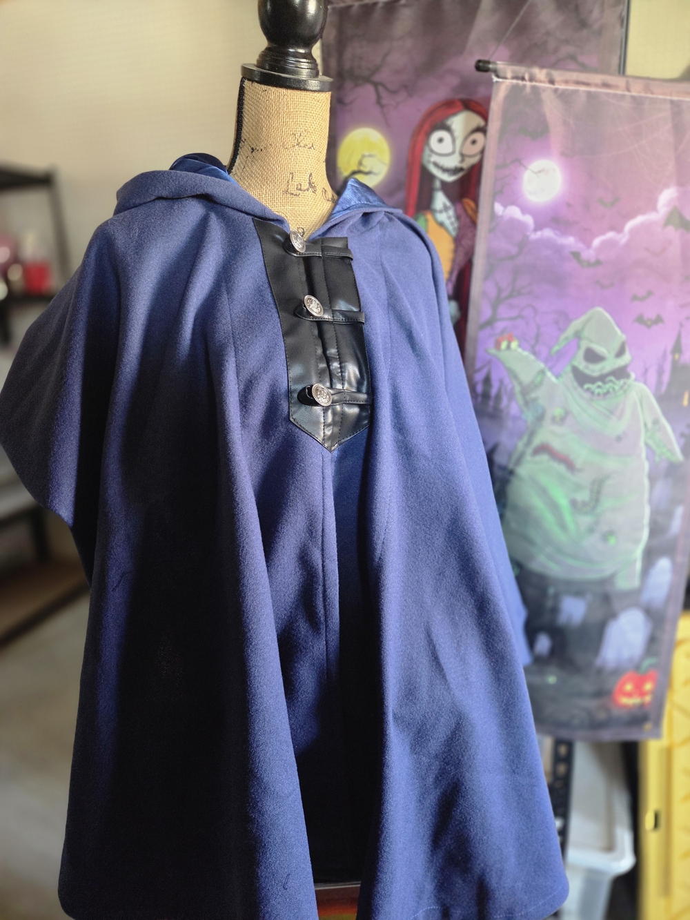 🍍3 Button Cloak